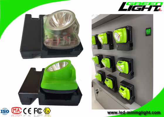 GLC-6 코드가 없는 모자 램프를 위한 휴대용 LED 광업 빛 5V 2A 전원 스위치