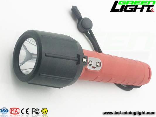 USB 충전기 3000 럭스 750mA 재충전이 가능한 횃불은 10W IP68을 밝힙니다